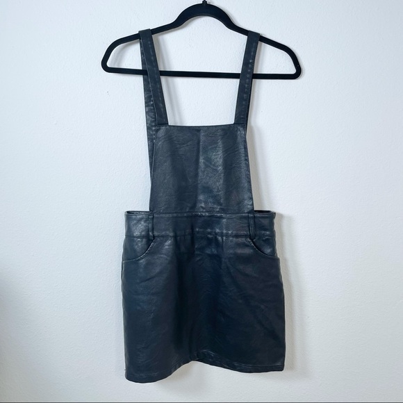 Jack By BB Dakota Black Vegan Leather Overall  Dress Sz Small - Picture 2 of 15
